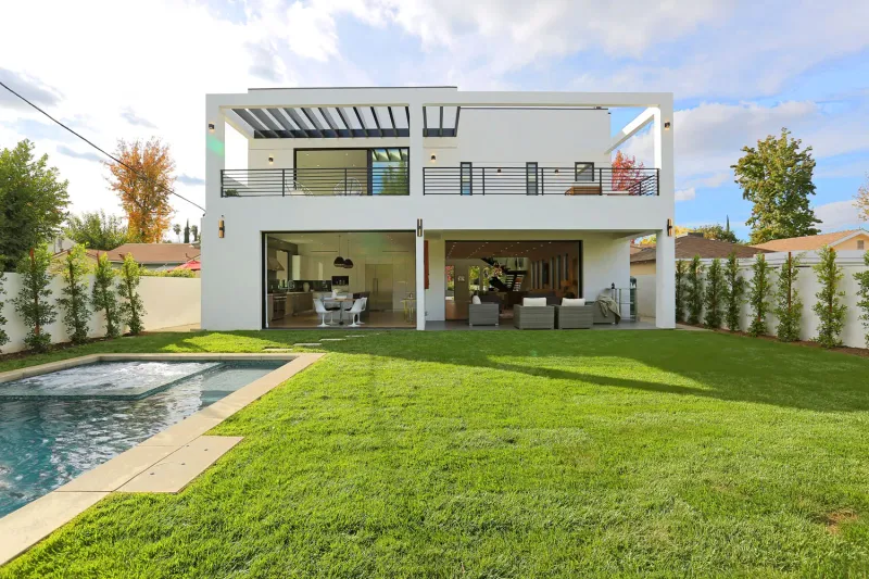 Full remodel in Encino