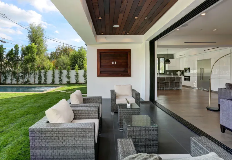 Full remodel in Encino