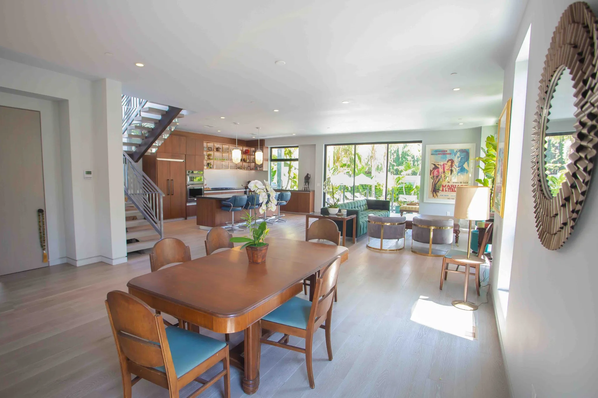 General Contractor in Valley Village