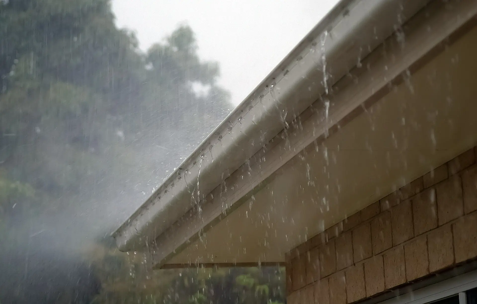 Gutter system installation