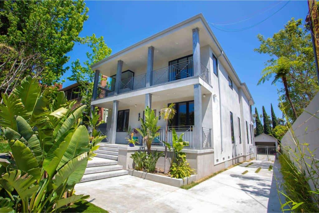 Is It Cheaper to Buy or Build a House in Los Angeles? — Golden Age Builders